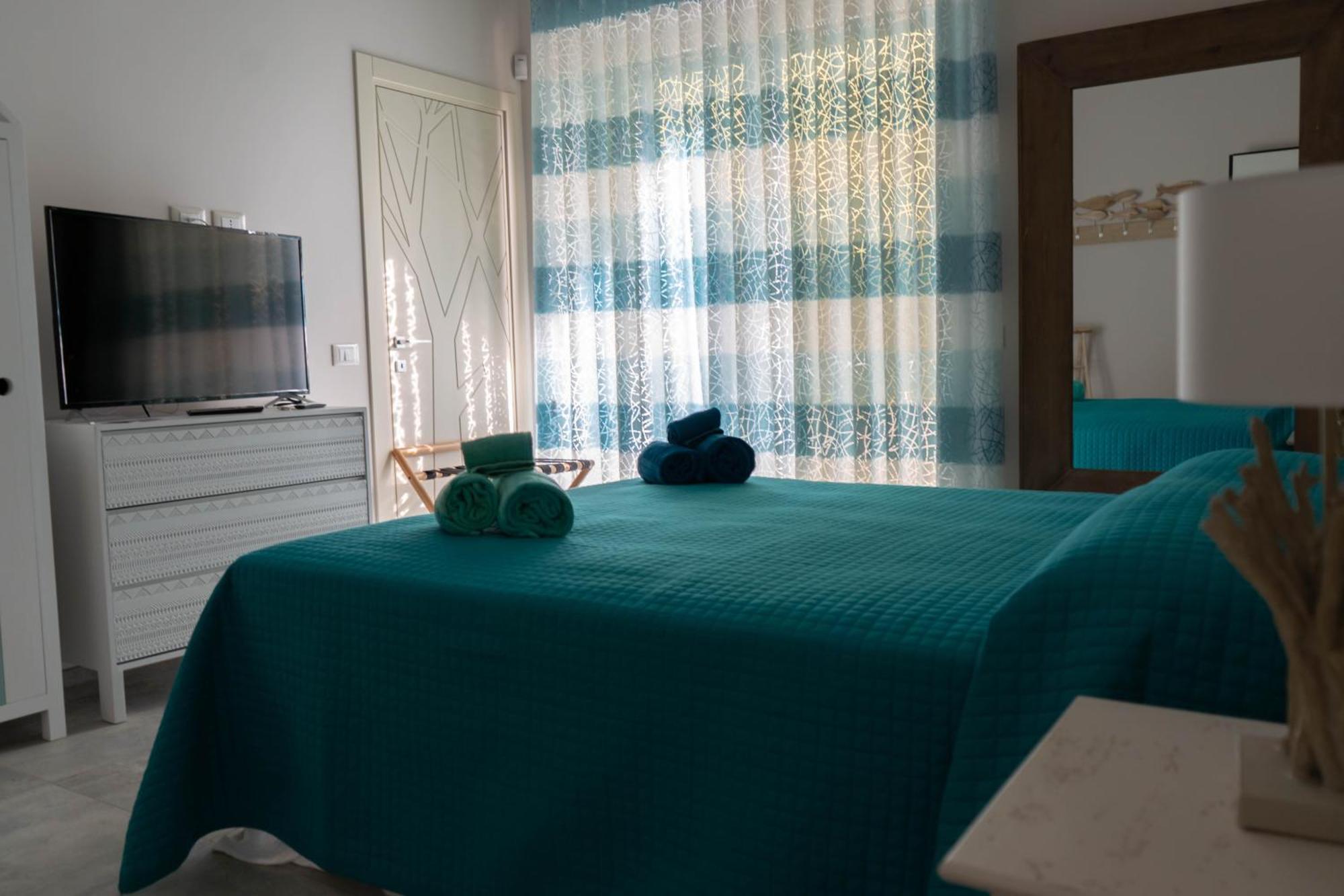 Cala Paradiso 모노폴리 외부 사진