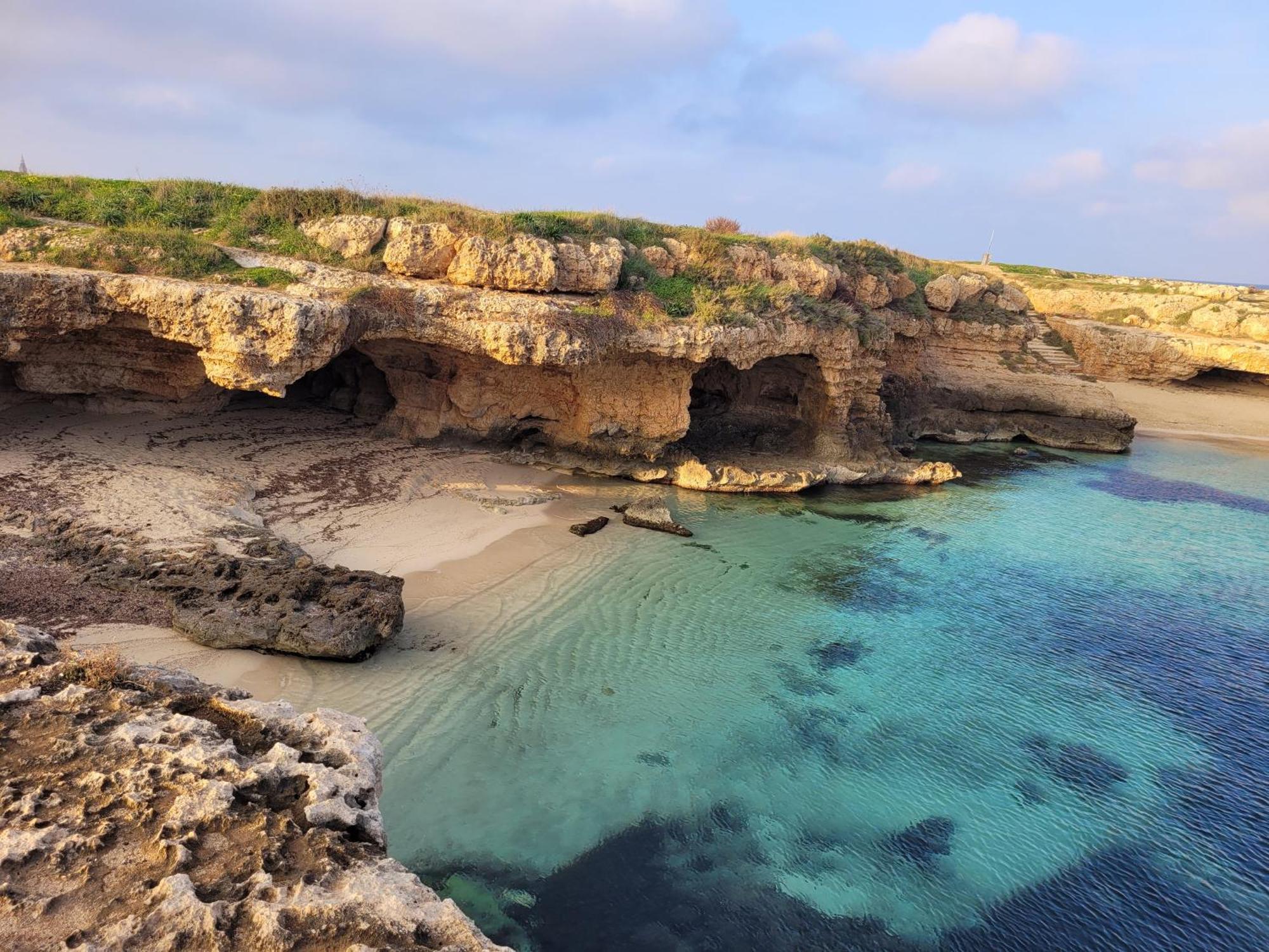 Cala Paradiso 모노폴리 외부 사진