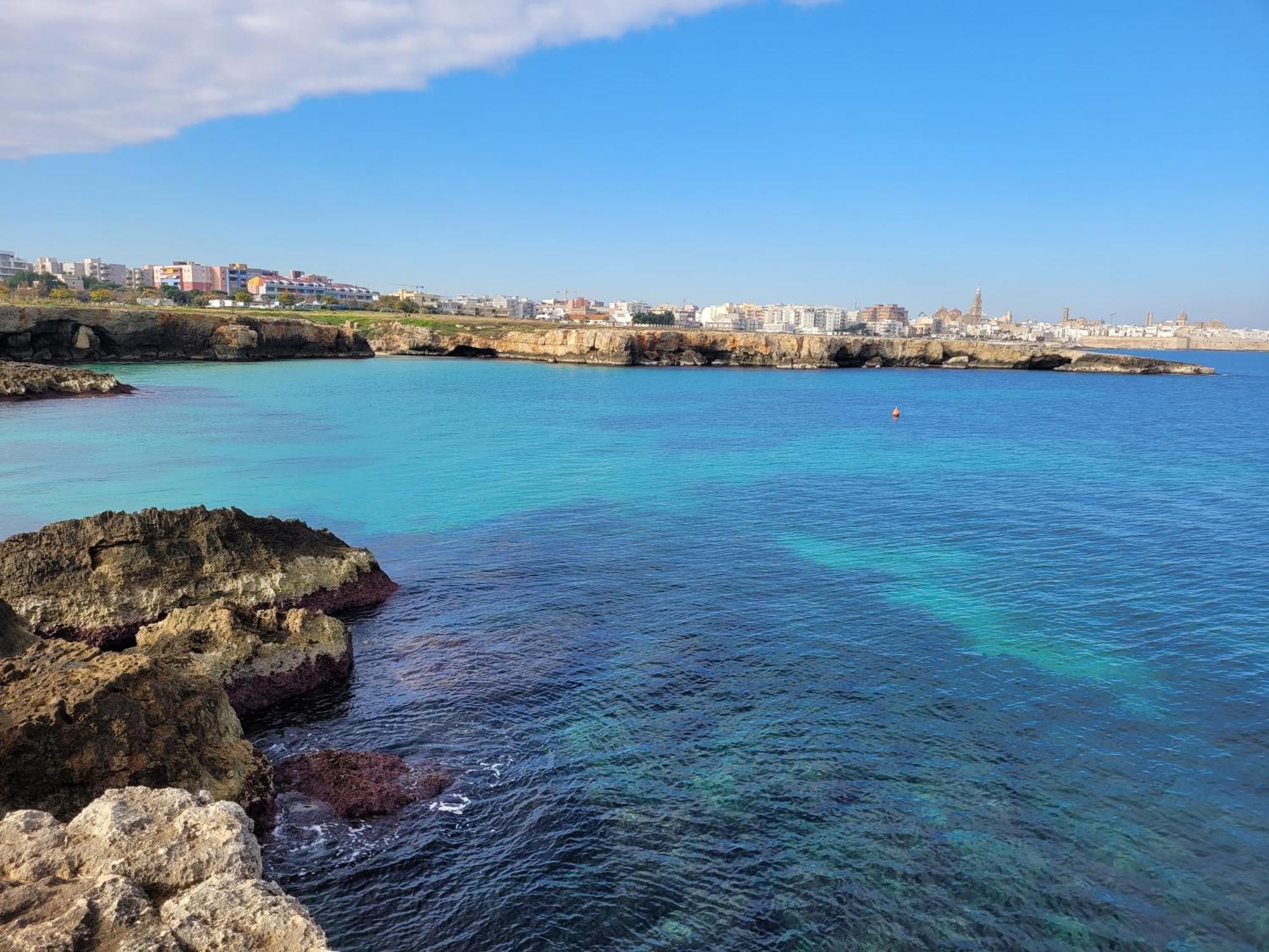 Cala Paradiso 모노폴리 외부 사진